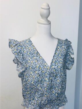 Universal Thread Blue and Yellow Floral V-Neck Blouse